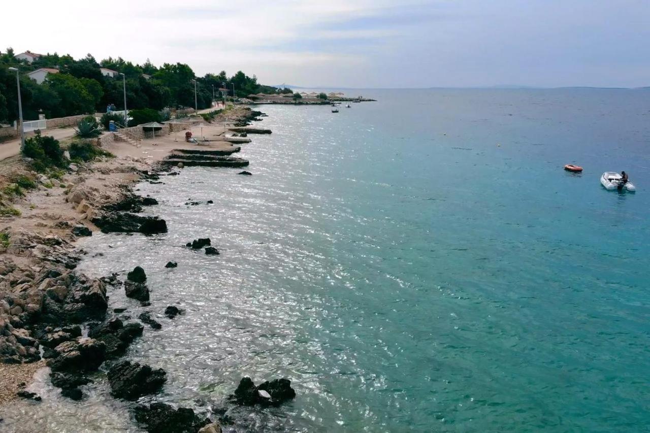Apartments By The Sea Mandre, Pag - 6284 Kolan Exterior photo